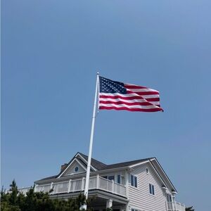 Meet your Posher, Isabella